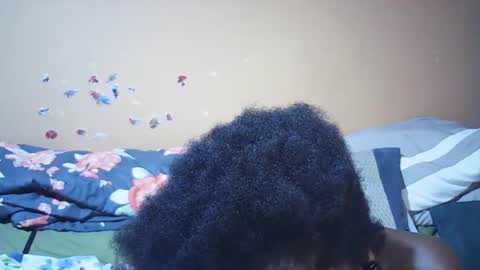 Bella online show from 11.21.25