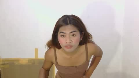 Snapshot of bella_bliss14 chatting on 11.27.25 bella_bliss14 online show from 11.27.25