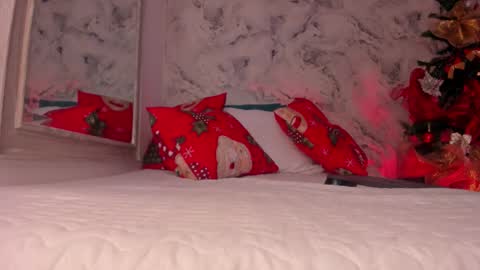 Dessi  online show from 12.03.25