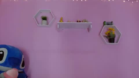 bella_gentle online show from 09.20.25