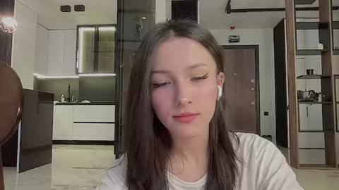 Bella next stream December 2 at 9pm gmt online show from 05.14.26