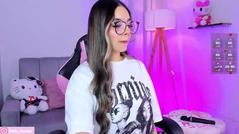 Snapshot of bella_hunteer chatting on 02.28.26 bella igbella hunttt online show from 02.28.26