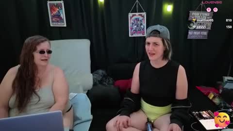 Snapshot of bella_james_1988 chatting on 11.12.25 Bella James online show from 11.12.25