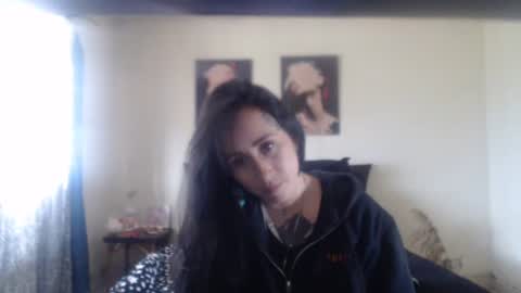 Snapshot of bella_luna34 chatting on 04.14.26 bella_luna34 online show from 04.14.26