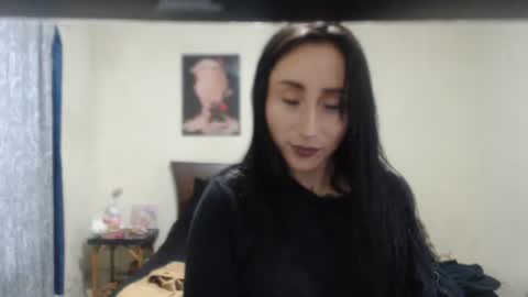 Snapshot of bella_luna34 chatting on 04.16.26 bella_luna34 online show from 04.16.26