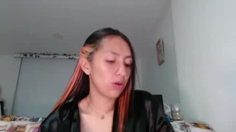 Bella Marlowe online show from 01.22.25