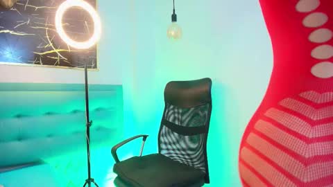     online show from 12.13.25