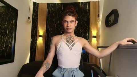 Snapshot of bella_salvatore chatting on 05.19.26 online show from 05.19.26
