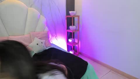 Bella online show from 05.20.26