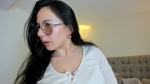 Bella online show from 05.30.26