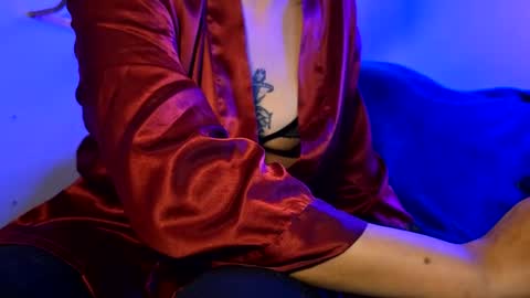 Snapshot of bellabawl chatting on 02.23.25 Belle online show from 02.23.25