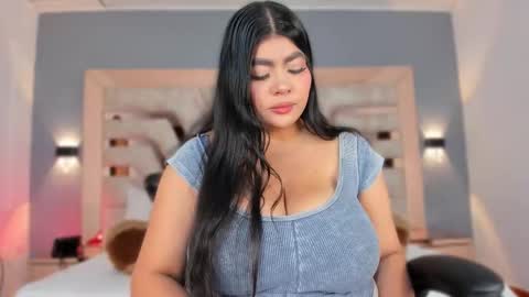 bellaboobs_ online show from 11.19.25