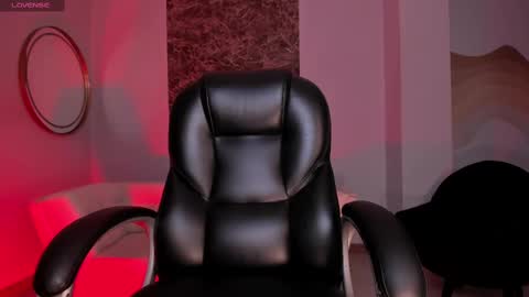  Bella C  online show from 09.18.25