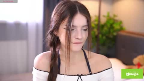 Snapshot of bellacle chatting on 02.17.25 Bella I took a vacation and Ill be back on December 18th So dont lose me To keep in touch I have a TG - you can find below online show from 02.17.25