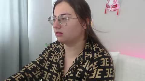 Anna online show from 07.14.26