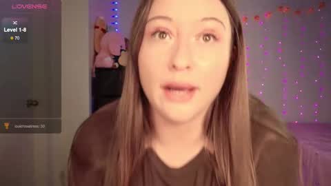 Bella Monroe online show from 10.19.25