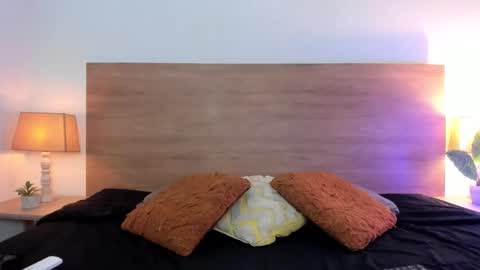 Bella Nix big tits online show from 02.02.26