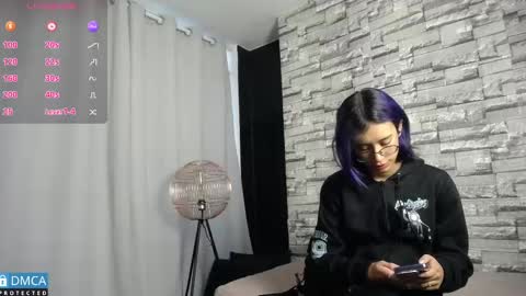   online show from 02.06.25