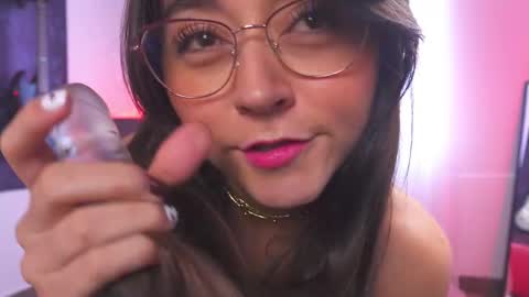 Snapshot of bellapazzia13 chatting on 01.15.26 online show from 01.15.26