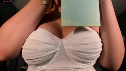  Bella Rose  online show from 11.23.25