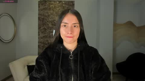 B E L L A  online show from 06.15.26