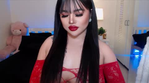 BELLA JONES online show from 02.14.25