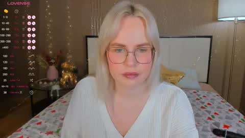 Snapshot of bellatip chatting on 01.19.26 Bella online show from 01.19.26