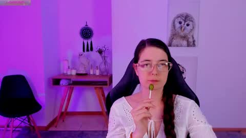 Bella. Ntmu online show from 02.18.25