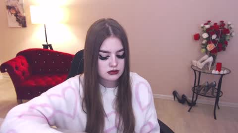 BellaVeller online show from 12.10.24