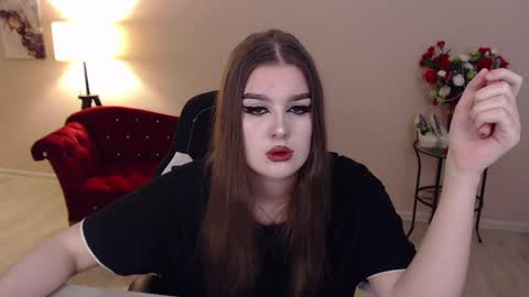 BellaVeller online show from 03.10.25