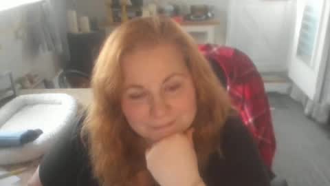 Snapshot of bellavoca chatting on 02.08.25 Bellavoca online show from 02.08.25