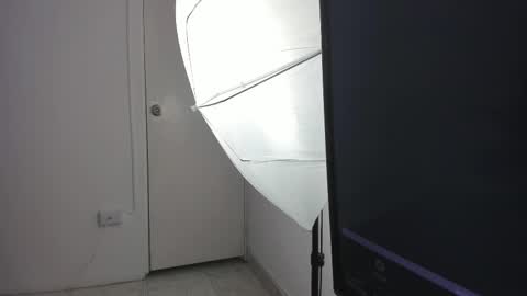 Bella Wild online show from 02.24.26