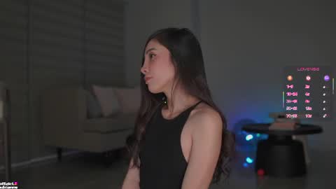 Belle Adrienne  IG  online show from 08.06.26