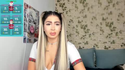 Snapshot of belle_hallle chatting on 12.15.24 LucyJelly online show from 12.15.24