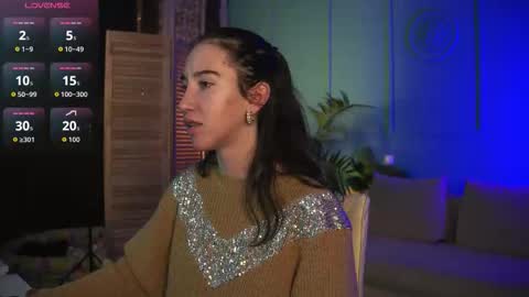 Snapshot of belle_via chatting on 10.16.25 Bella online show from 10.16.25