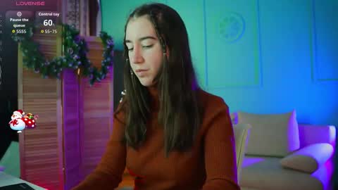 Snapshot of belle_via chatting on 12.19.25 Bella online show from 12.19.25