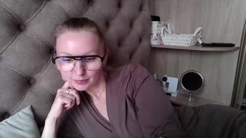 Amelia online show from 09.15.25