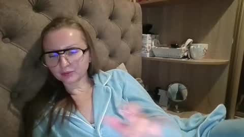 Amelia online show from 11.04.25