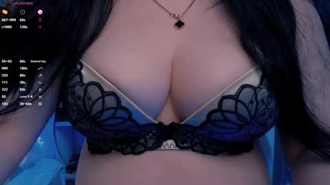 Snapshot of bellelovexx chatting on 04.16.26 Hello I am kind friendly and cute girl online show from 04.16.26