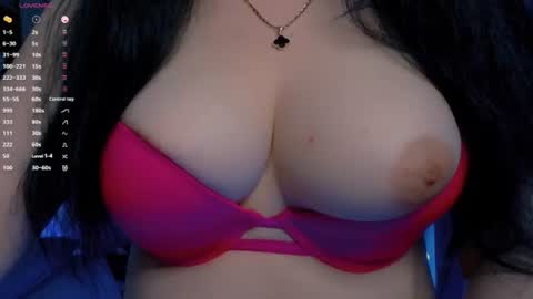 Snapshot of bellelovexx chatting on 07.12.26 Hello I am kind friendly and cute girl online show from 07.12.26