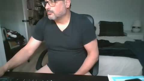 bellequeue19758 online show from 12.14.25