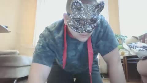 Man online show from 10.21.25