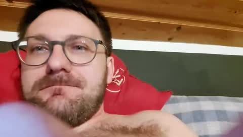 ben00189 online show from 01.14.25