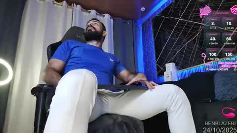 Snapshot of ben_blaze chatting on 10.24.25 BEN online show from 10.24.25