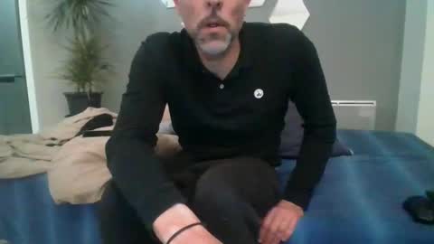 Snapshot of benbare13 chatting on 01.15.25 benbare13 online show from 01.15.25