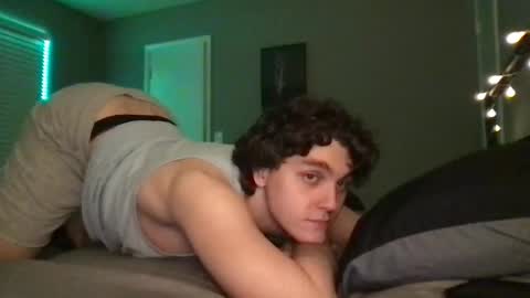 Snapshot of benchedtoast chatting on 01.27.25 benchedtoast online show from 01.27.25