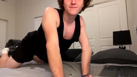 Snapshot of benchedtoast chatting on 12.18.25 benchedtoast online show from 12.18.25