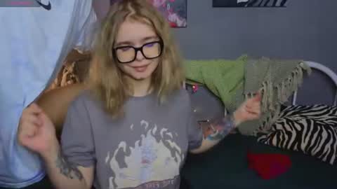 KENDALL  NATHAN online show from 06.27.26