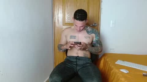 benjamin_isaac online show from 02.04.25