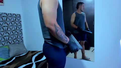 Benjamin online show from 05.05.26